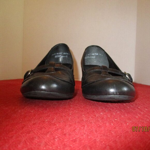 Clarks Pumps - Picture 6 of 11